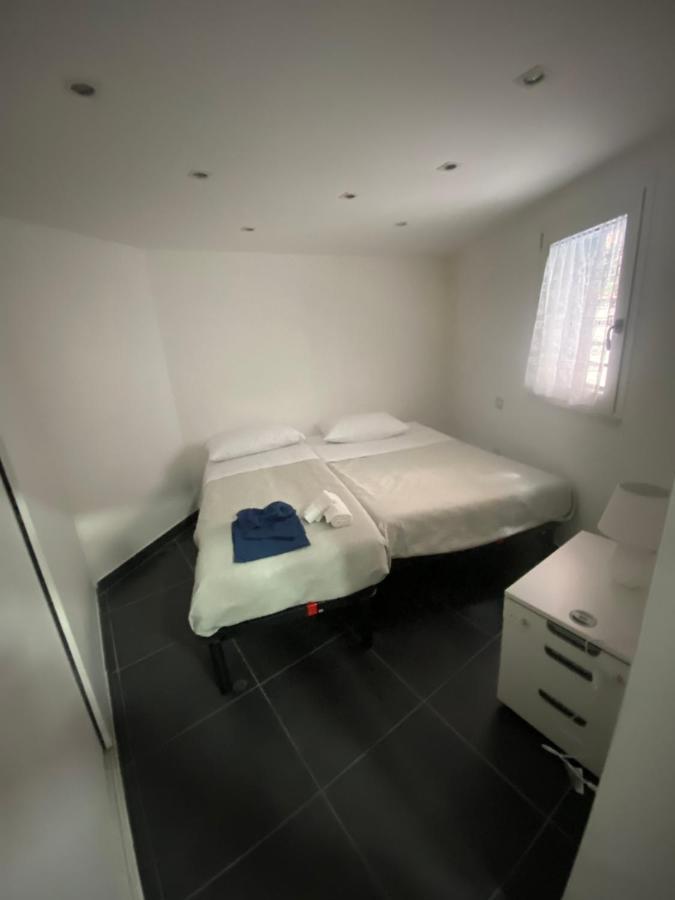 Napoli Centro Casa Con Due Camere E Cucina Bagian luar foto